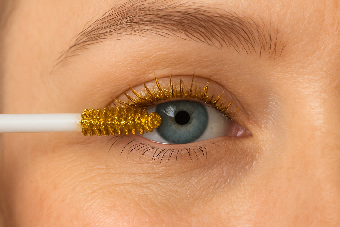 Glittrig mascara
